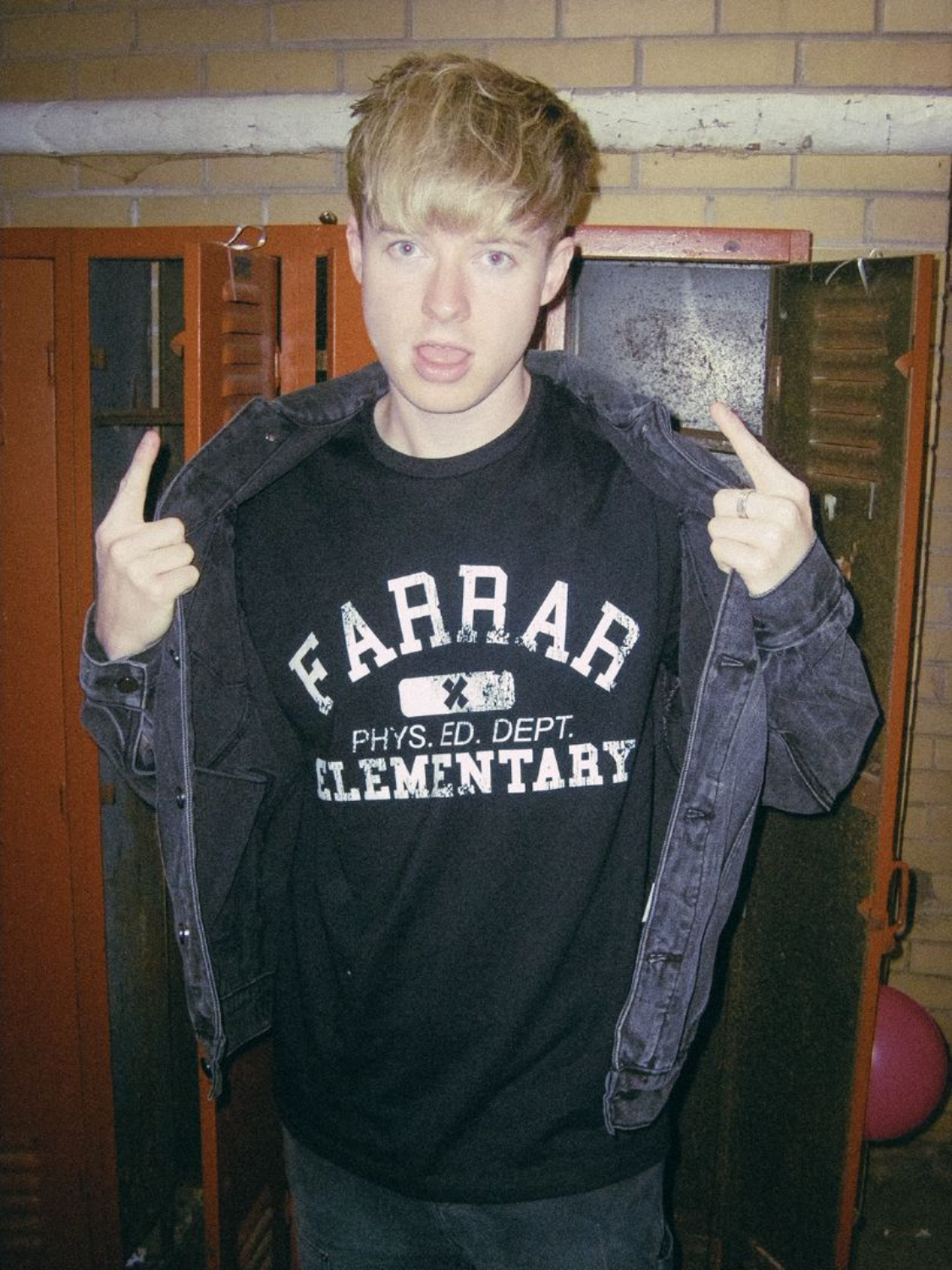 Farrar Phys.Ed Tee